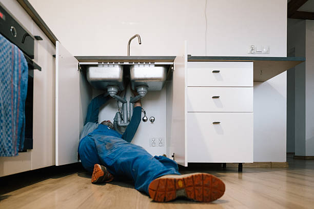 Professional Drain Cleaning technician working in Ramsey, IN